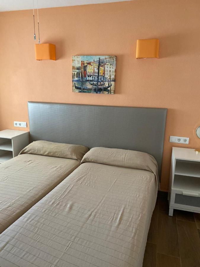 Apartamentos Sol Y Playa Torremolinos Eksteriør billede