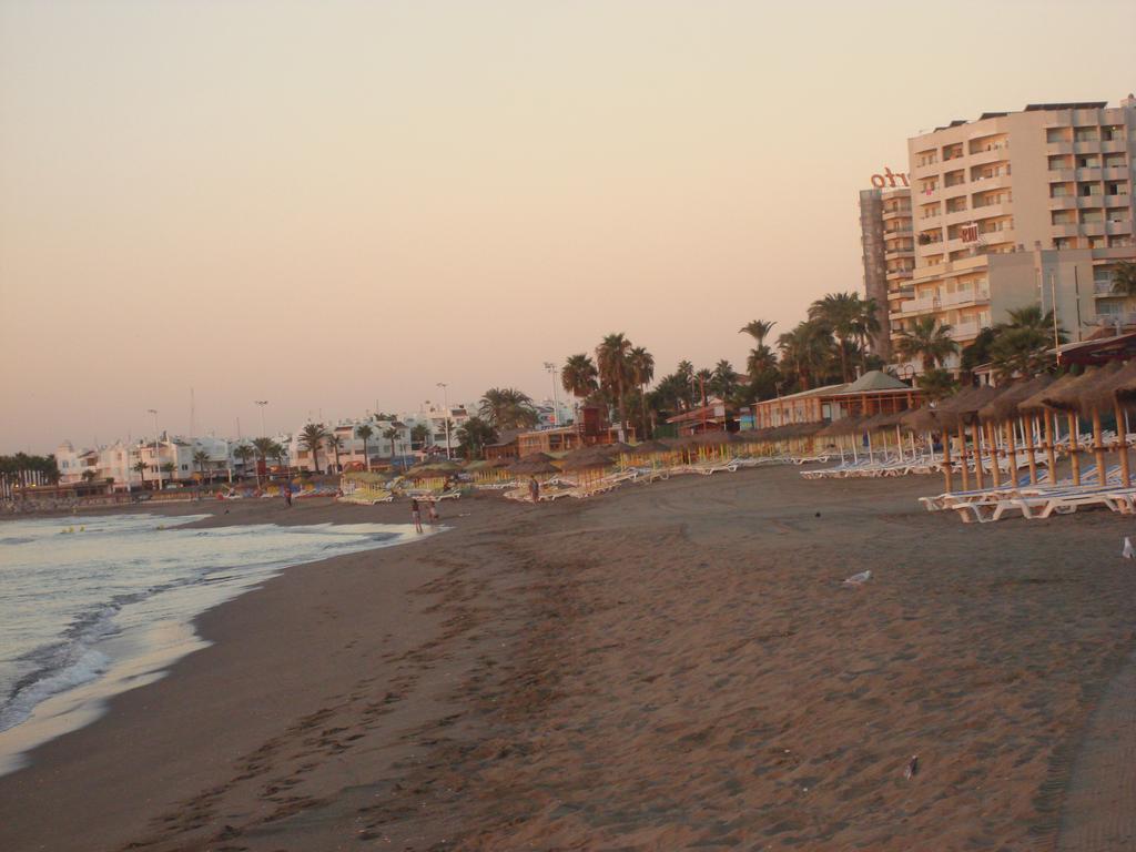 Apartamentos Sol Y Playa Torremolinos Eksteriør billede